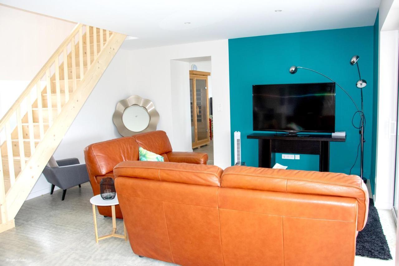 Villa Elegante A Panissieres Avec Piscine Privee エクステリア 写真